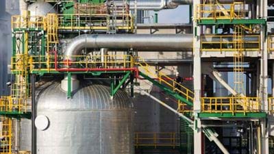 BP exits petrochemicals, sells plants to Ineos