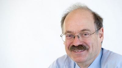 Sir Mark Walport to lead UK research funding