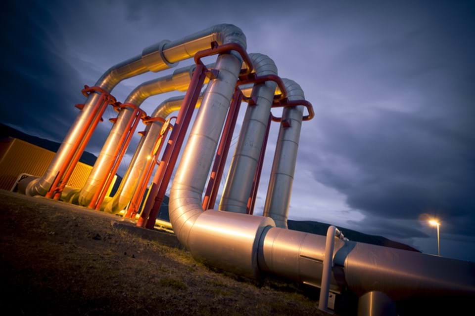 Russia and China agree major new gas pipeline at Beijing talks