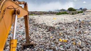 UK launches 25-year plastic waste plan