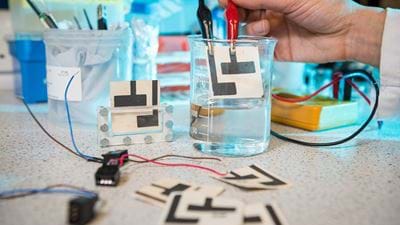 Cheap paper sensor detects water impurities