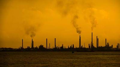 Singapore to introduce carbon tax from 2019