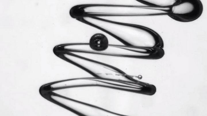 Printing all-liquid 3D structures