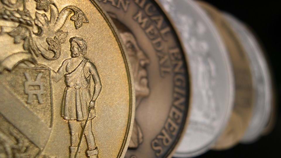 Seville awarded Davidson medal for ‘lifelong commitment’ to ChemEng mentoring