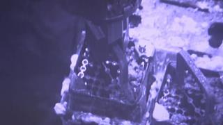 Workers start to remove Fukushima fuel rods 
