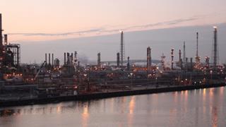 Philadelphia oil refinery to shut down following fire
