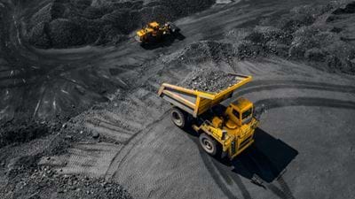 Glencore faces criticism as it pushes ahead with new coal mine