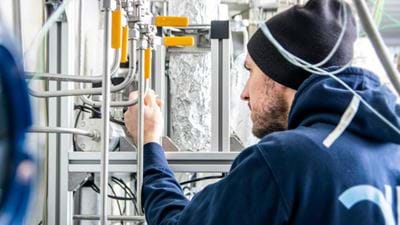 Turning CO2 into carbon black