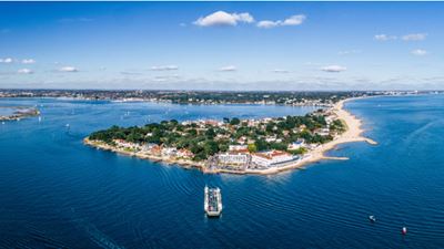 Major incident declared in UK’s Poole Harbour following oil leak