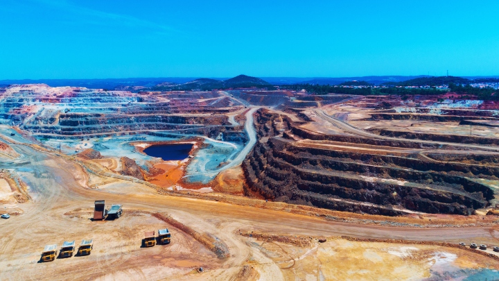 UAE buys controlling stake from US firm in Congolese tin mine 