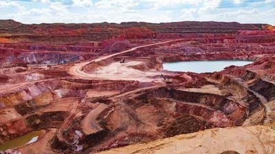 Aluminium producer Alcoa agrees US$2.2bn deal to acquire Alumina