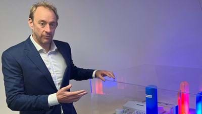 Energy stored as liquefied air: £300m investment triggers construction of UK’s first commercial-scale plant