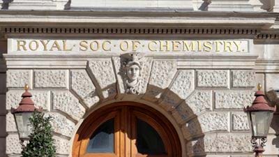 RSC calls for more UK investment in chemistry labs