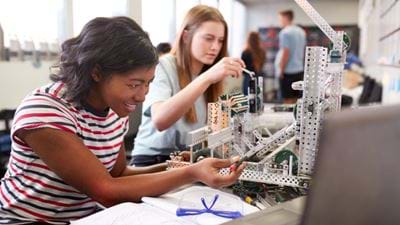 UK government to fund almost 5,000 STEM postgraduates