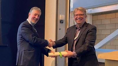 Beale’s Andrew Lecture focuses on CO2 hydrogenation catalysts