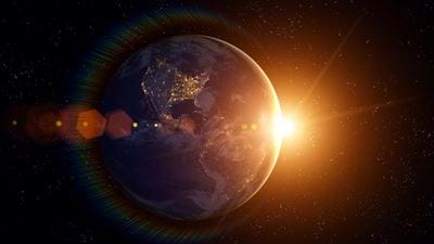 Robot-built solar satellites poised to beam constant power from space