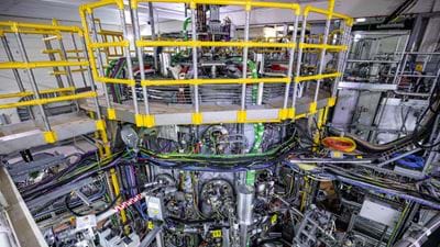 Breakthrough in fusion: UKAEA suppresses plasma instabilities in world’s largest spherical tokamak