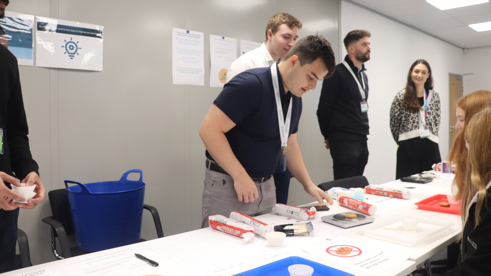 Students get hands-on with chemical engineering at IChemE’s DiscoverChemEngLIVE event