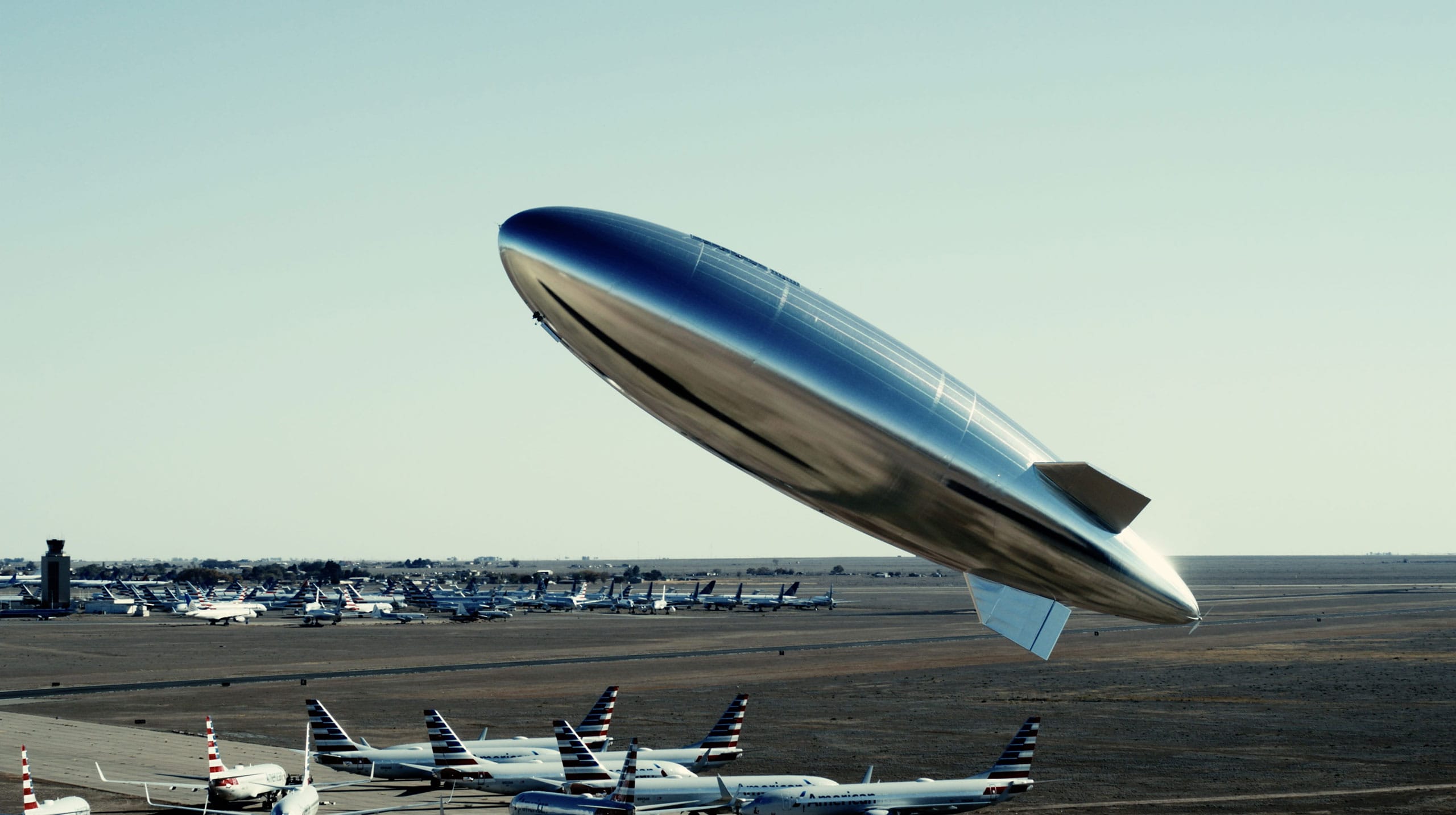 Solar-powered airship reaches new heights 