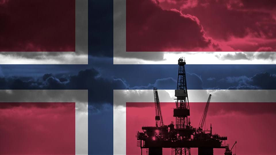 Norwegian offshore workers threaten strike over pay