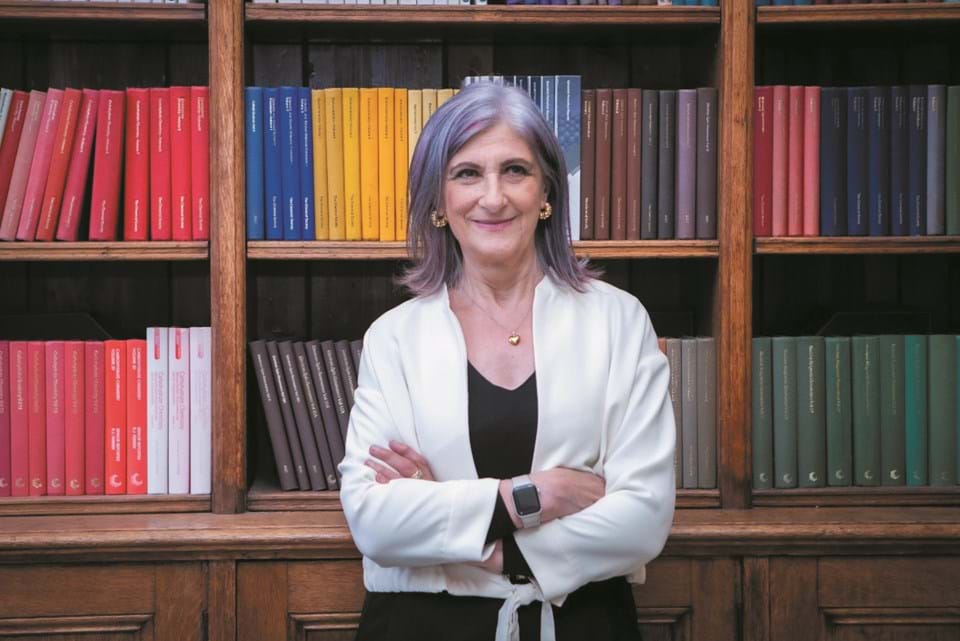 University of Surrey award IChemE president honorary doctorate
