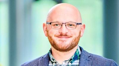 Newcastle head of ChemEng research wins RSC sustainability award
